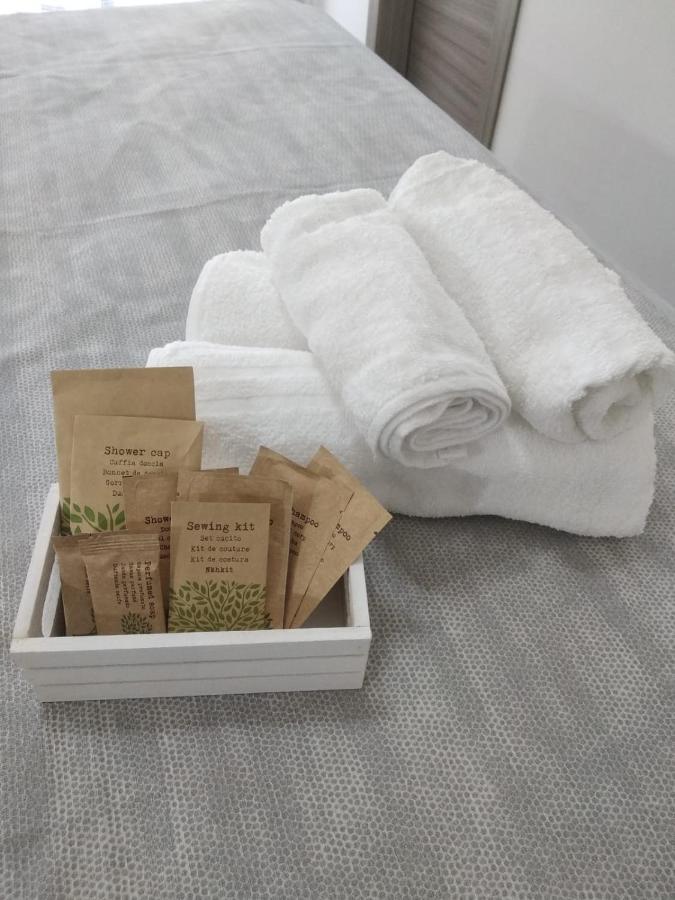 פיצו B&B Domus Piedigrotta מראה חיצוני תמונה