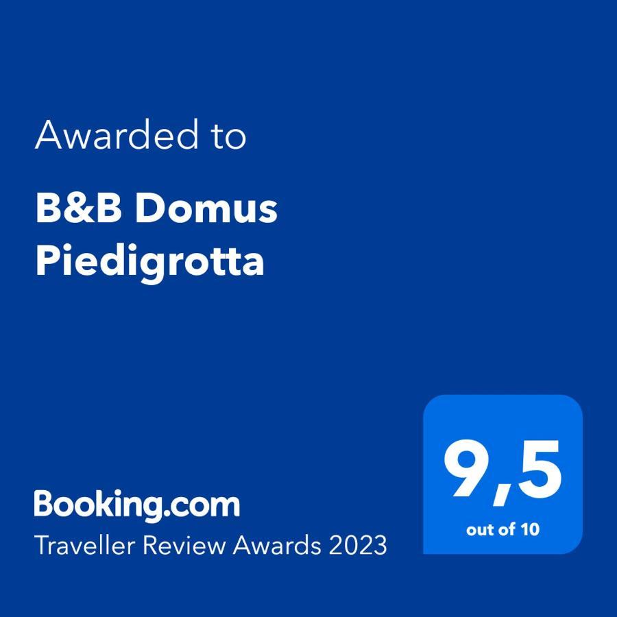 פיצו B&B Domus Piedigrotta מראה חיצוני תמונה